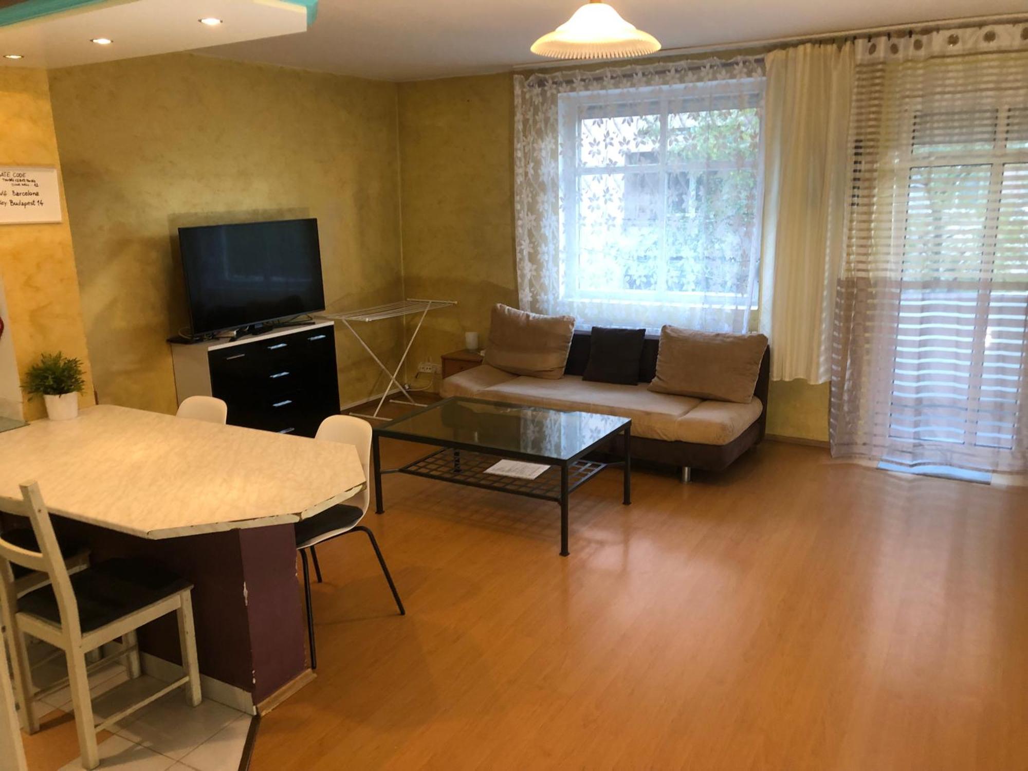 Large Apartment With Garage And Terrace Βουδαπέστη Εξωτερικό φωτογραφία